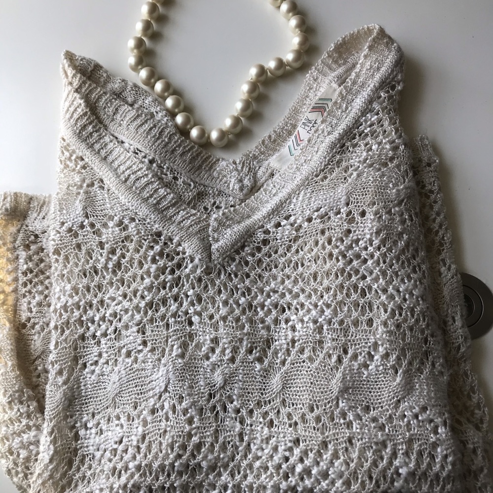 Pink rose sweater